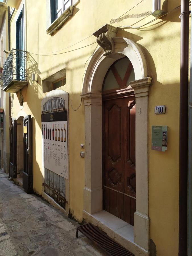Stanze Don Gesualdo Alloggio Turistico Taurasi 外观 照片