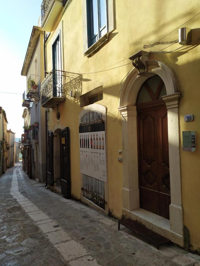 Stanze Don Gesualdo Alloggio Turistico Taurasi 外观 照片